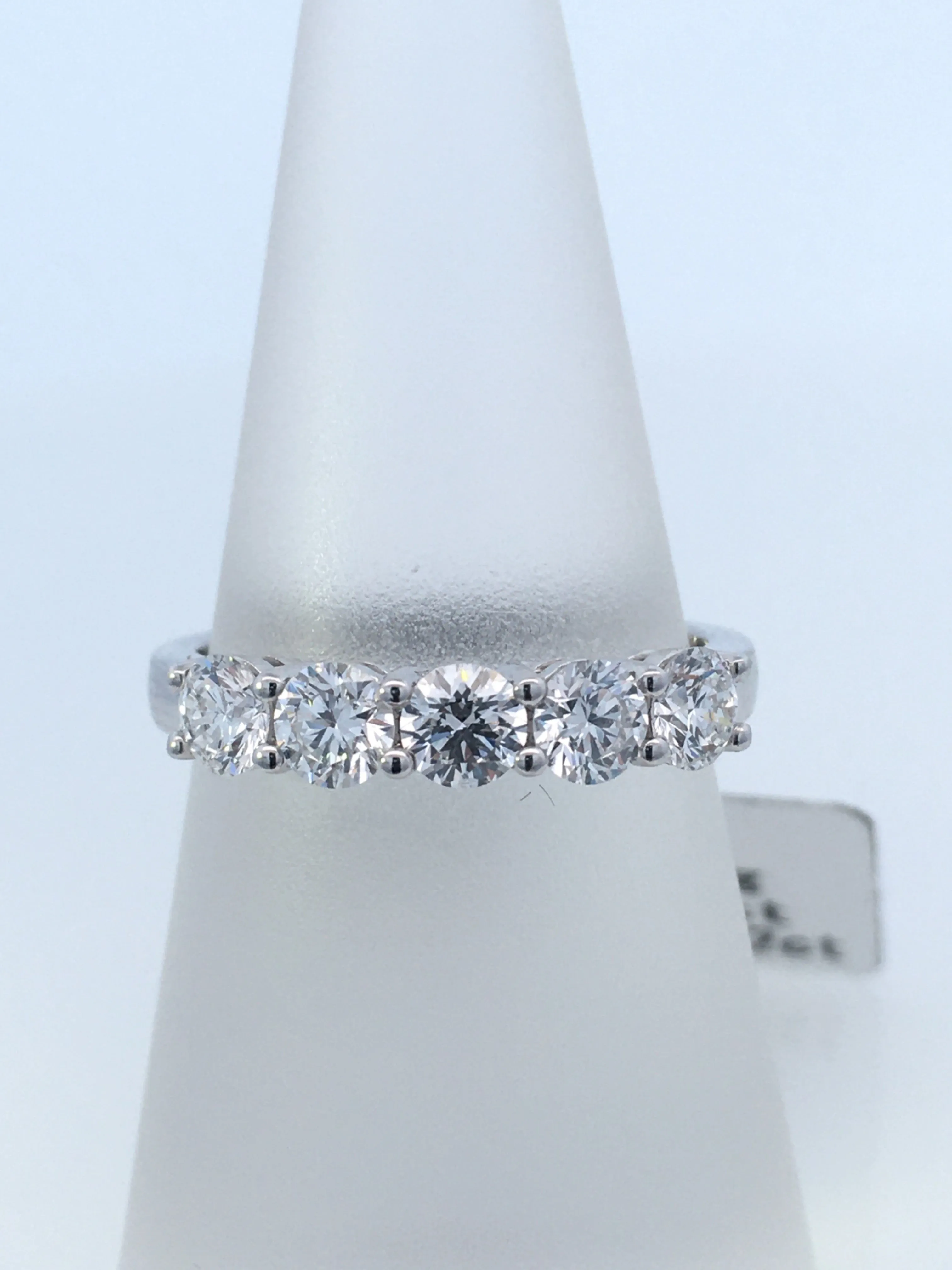 14K White Gold 1.20ct Diamond Shared Prong Women's Wedding Band