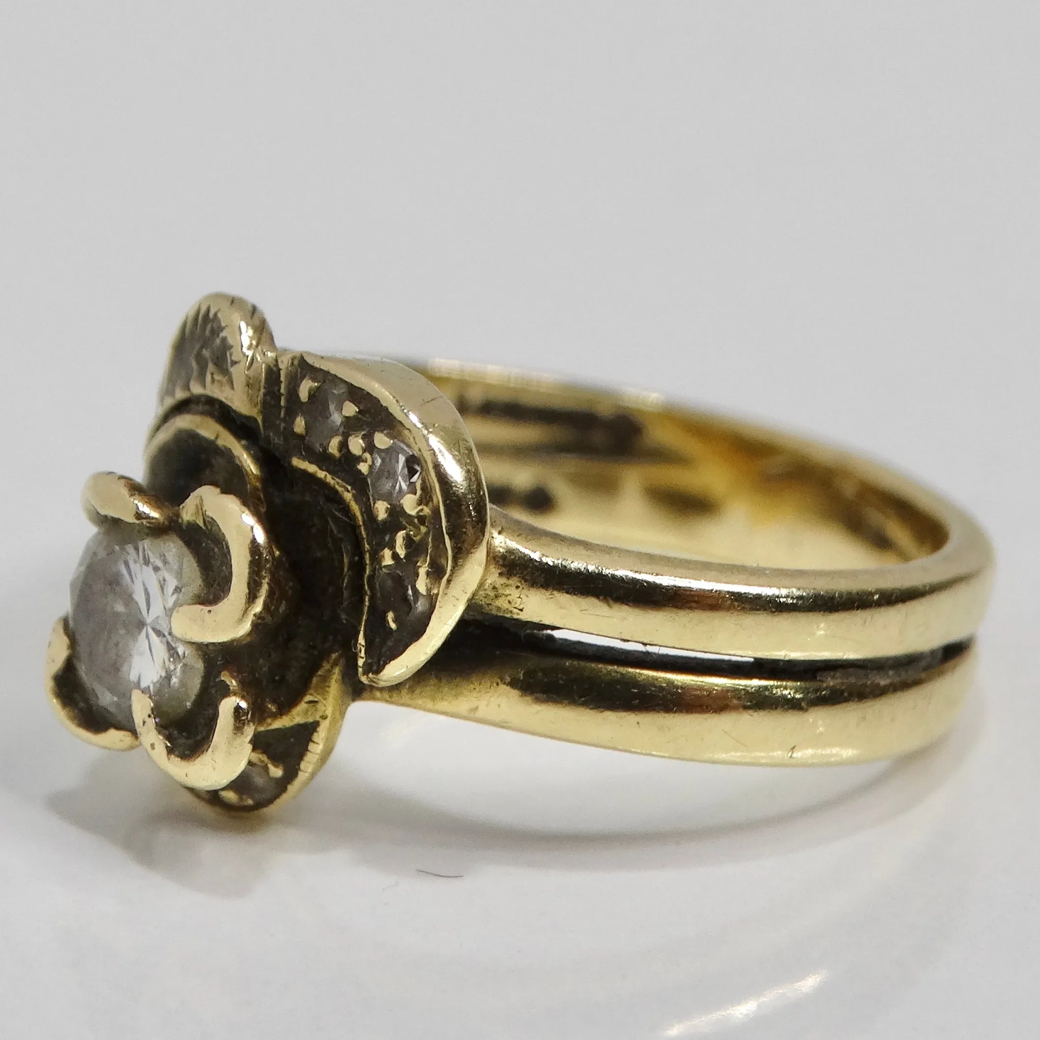 14K Yellow Gold 1960s Diamond Flower Ring