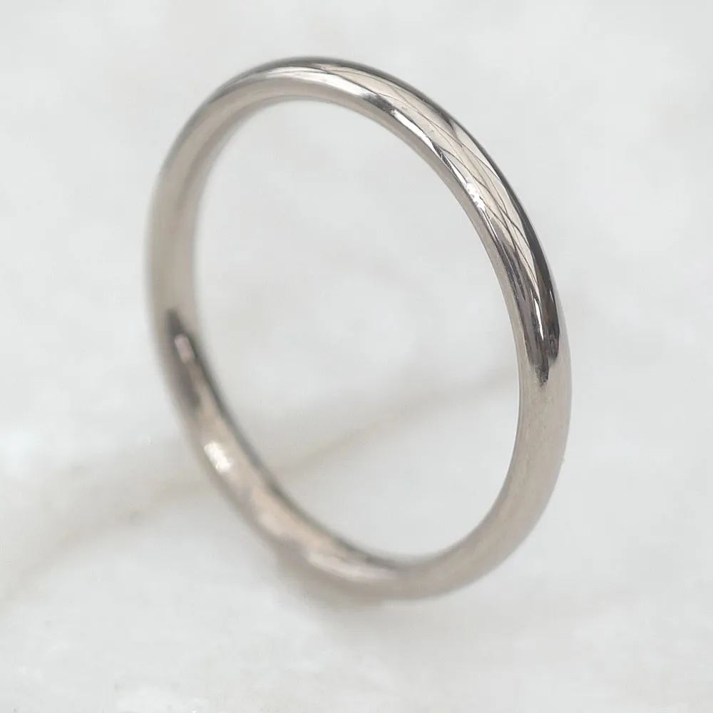 18ct White Gold 2mm Comfort Fit Court Wedding Ring