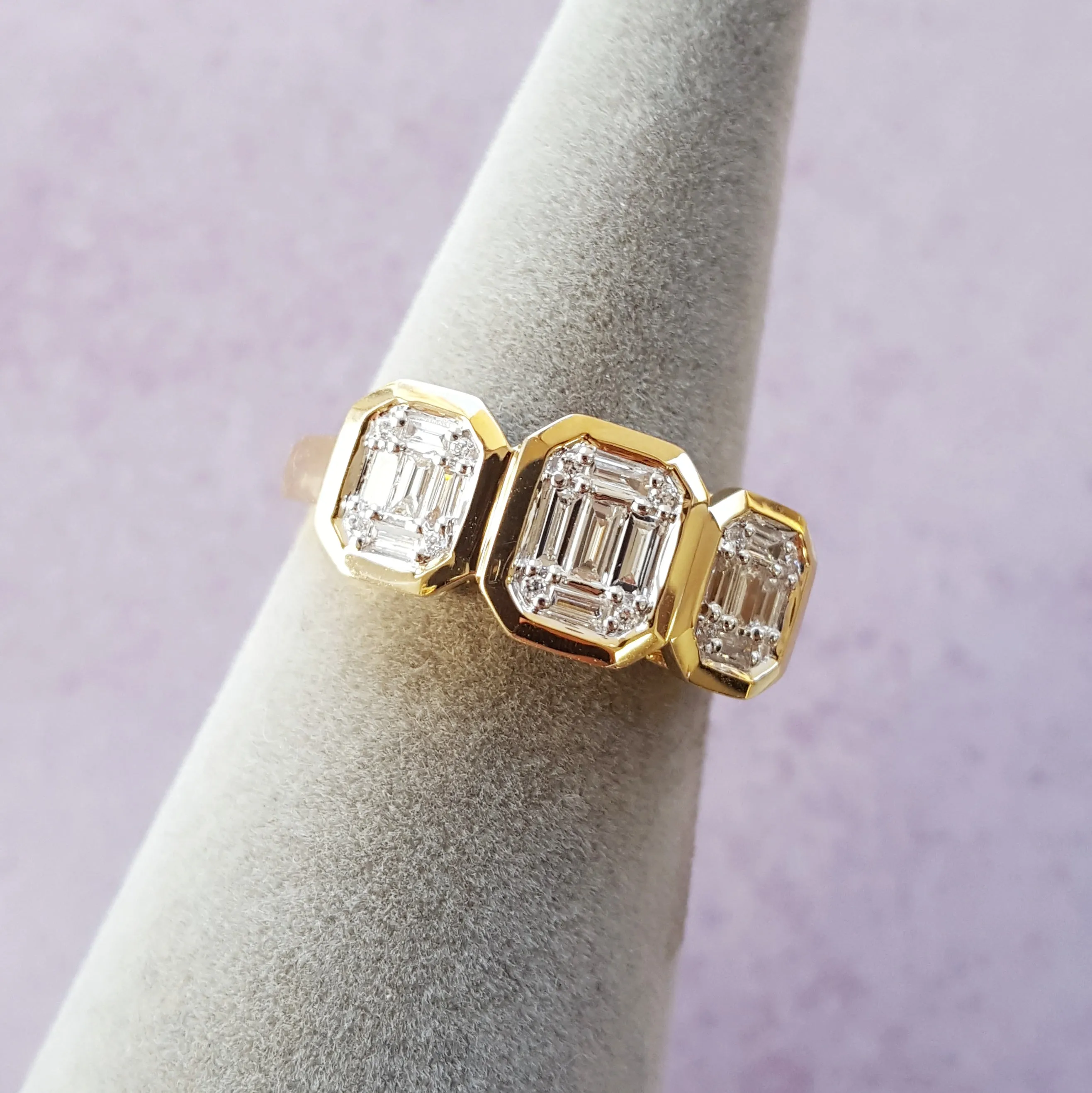 3-Stone Diamond Ring