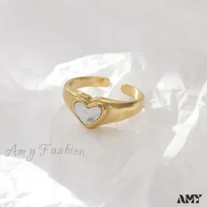 Amy Fashion - Titanium Steel Fashion Romantic Heart Rings