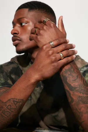 Available Options Ring Set - Gold