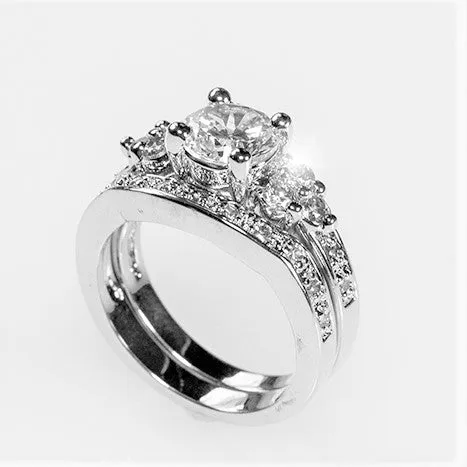 Bella 1ct Round Triplet Stone Engagement Ring Set | 4ct