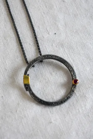 Bob Wyber Silver   22ct Gold set ruby small circle necklace