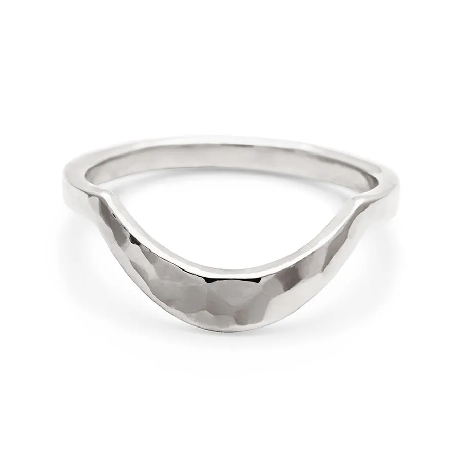 Calligraphic Curve Band - 14k Gold