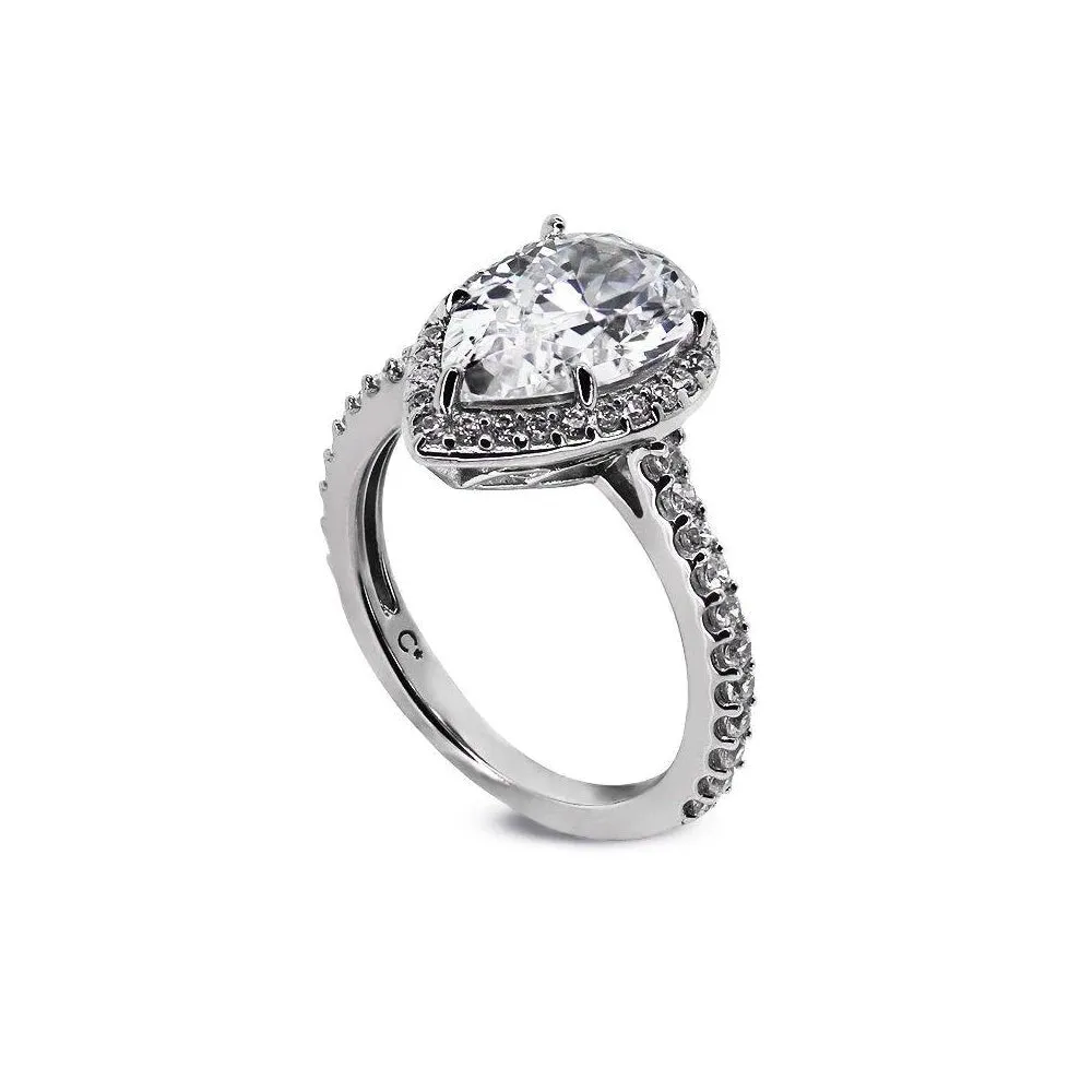 CARAT* London Luella Pear Borderset Ring