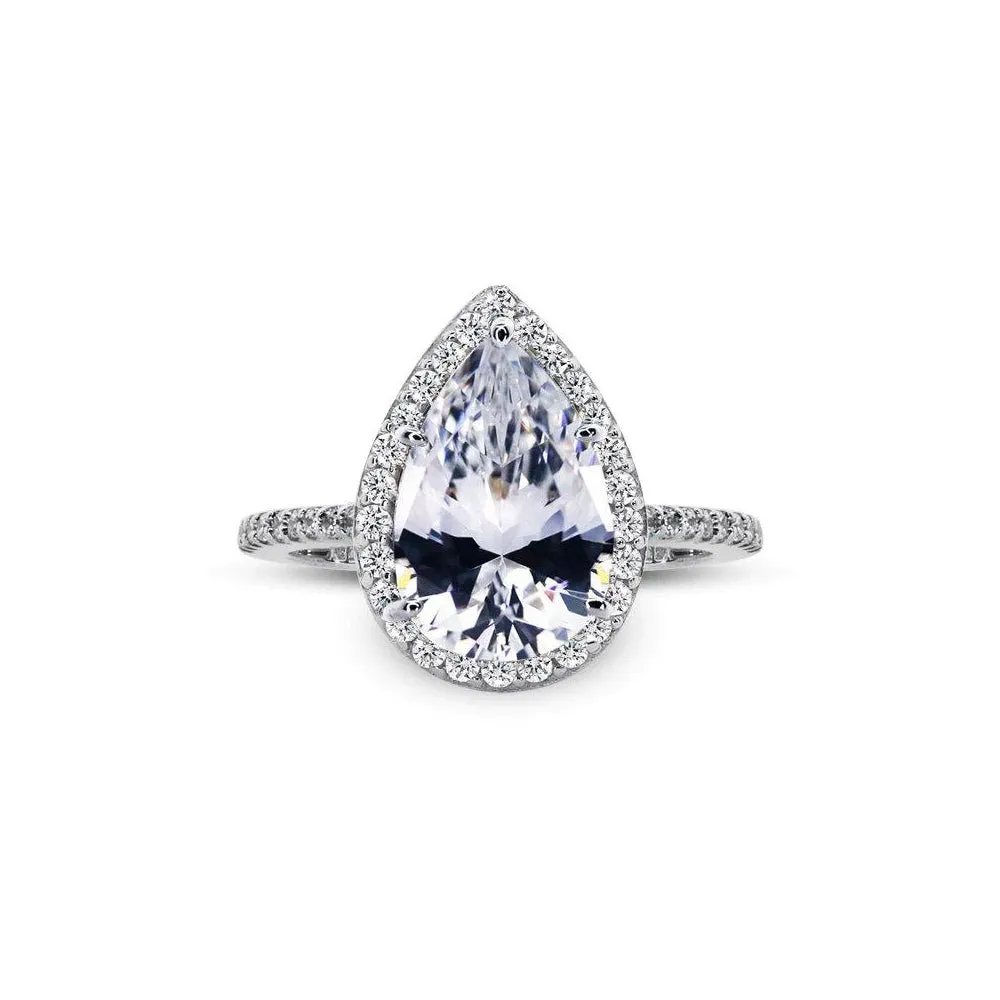 CARAT* London Luella Pear Borderset Ring