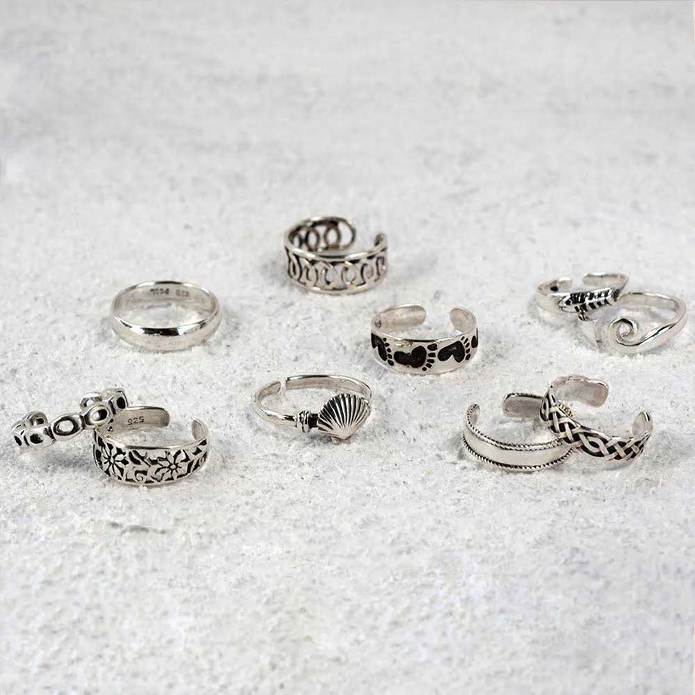 Celtic Trinity Knot Toe Ring Oxidized Sterling Silver Pinky Midi Design
