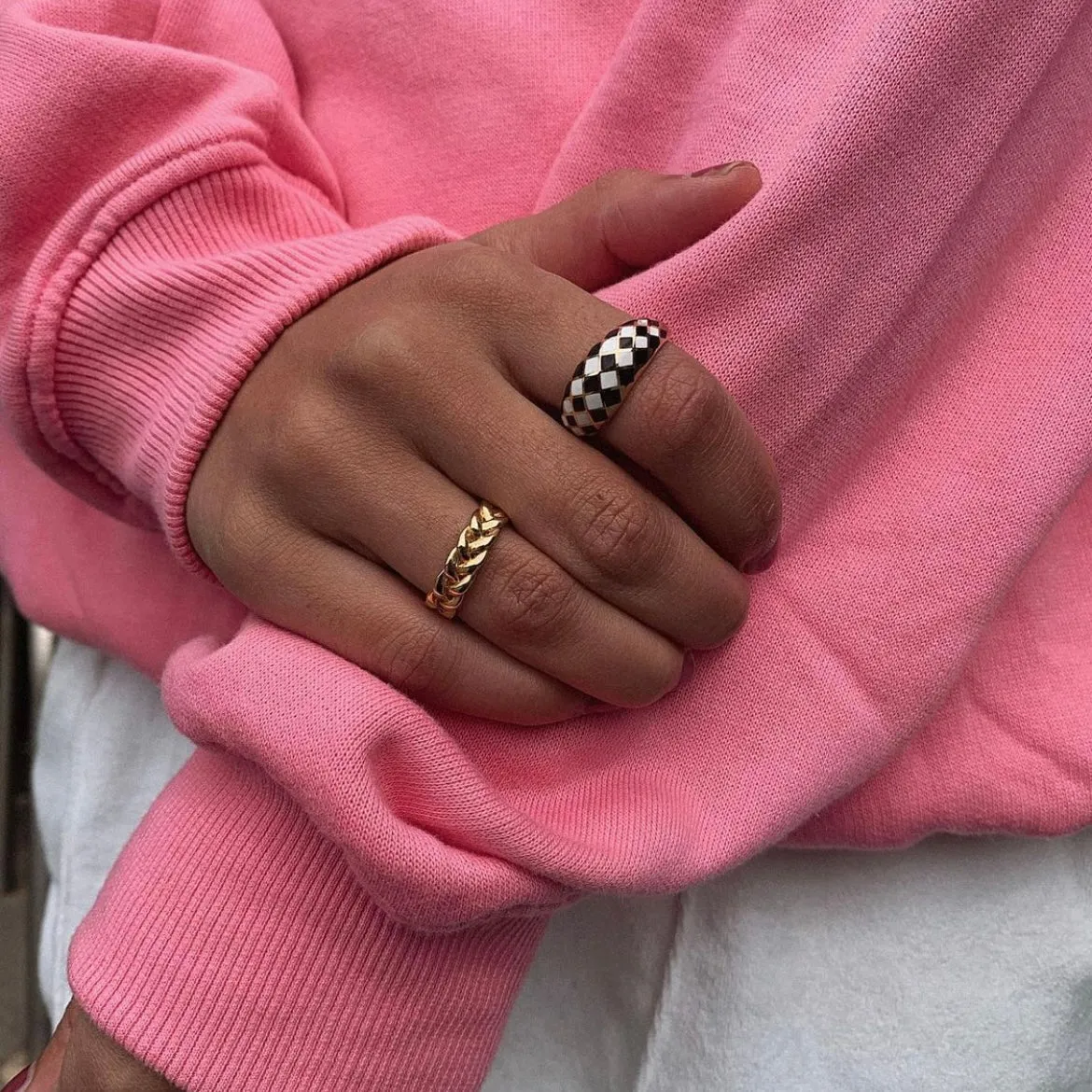 Checker Ring - Black And White
