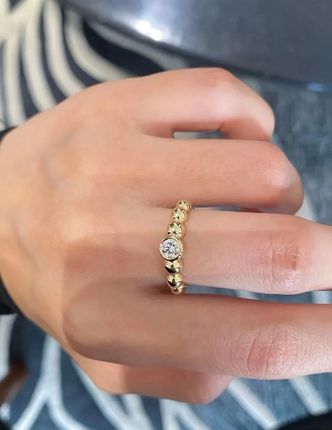 Classic Single Layer Bubble Diamond Stacking Ring