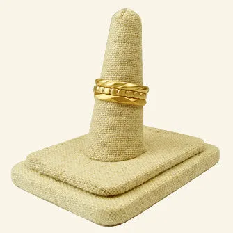 <!--RG365-->small faceted band