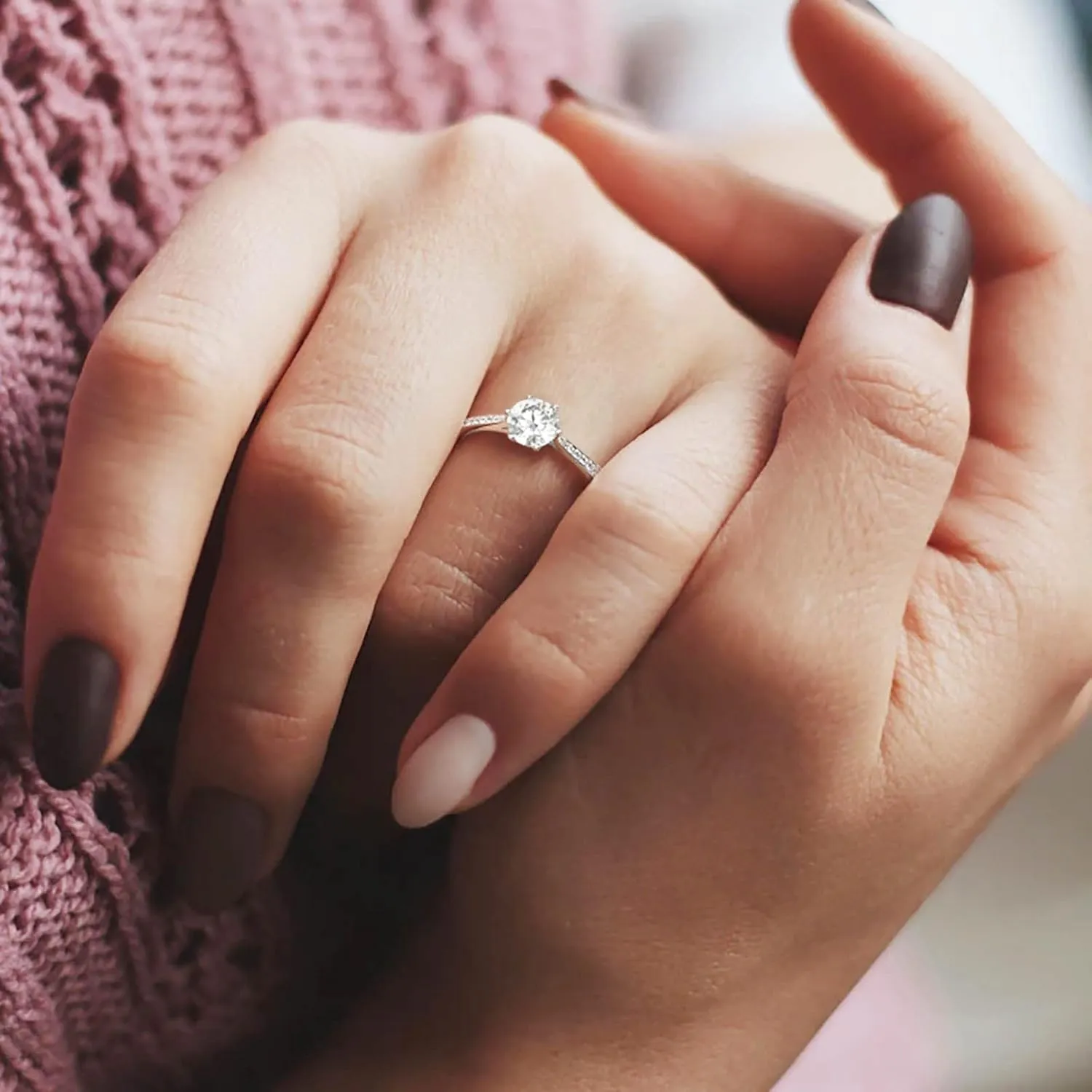 Moissanite Engagement Rings for Women, 1ct 1.5ct 2ct D Color Round Diamond Solitaire Engagement Ring, White Gold Plated Sterling Silver Wedding Promise Rings
