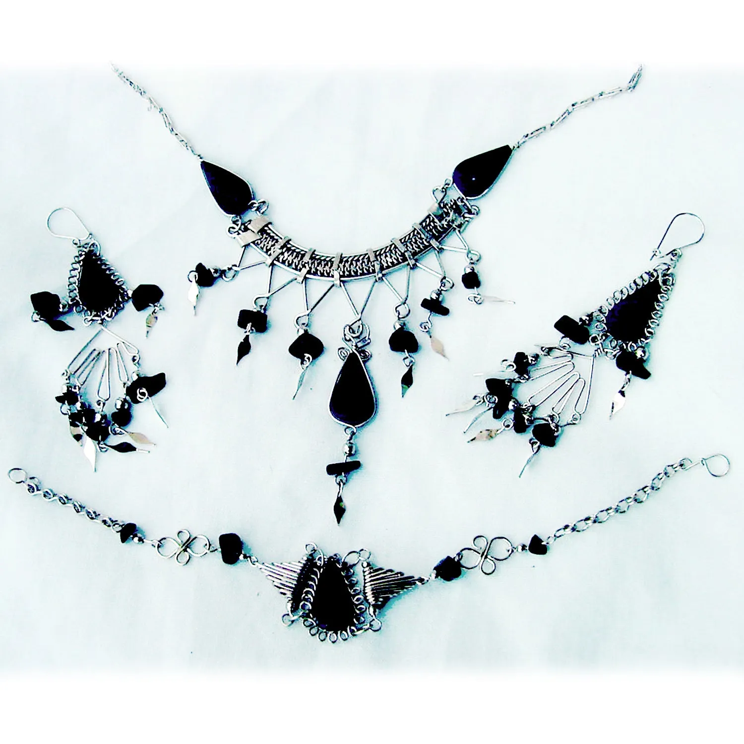 New Vintage Jewelry SET Necklace/Earrings/Bracelet Silver Black Stone Whimsigoth