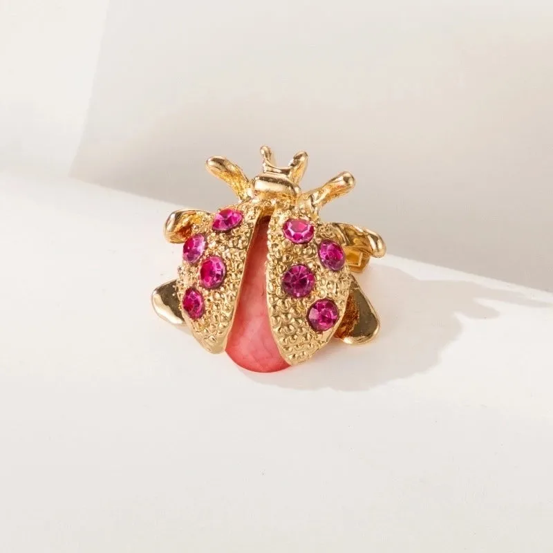 Retro Oil Dripping Bee Brooch Female Alloy Diamond-embedded Ladybug Insect Collar Pin Clothing Hat Bag Accessories
