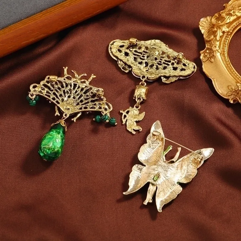 Retro Pin Cupid Butterfly Alloy Enamel Hollow Out Inlay Artificial Gemstones Pearl Unisex Brooches