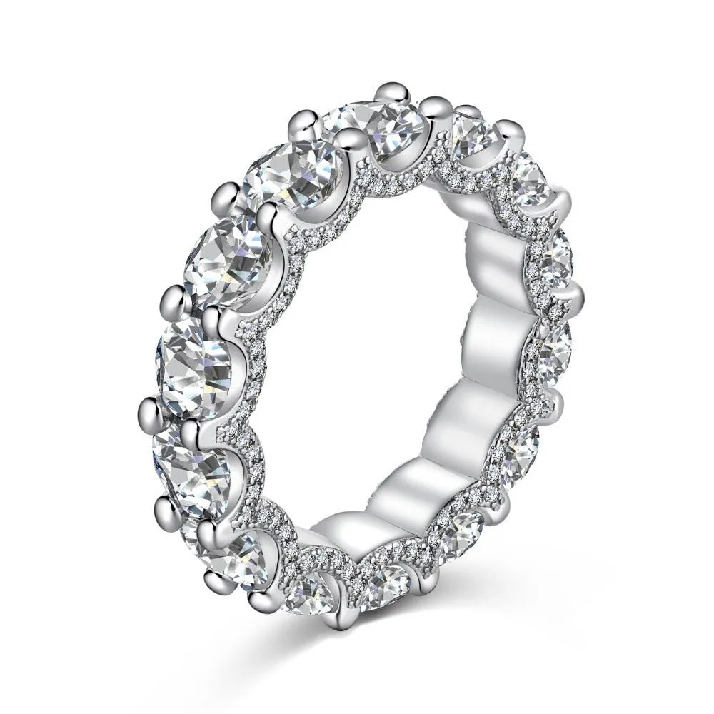 Row sparkle ring