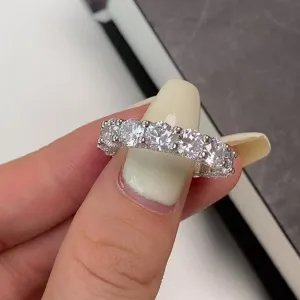 Row sparkle ring