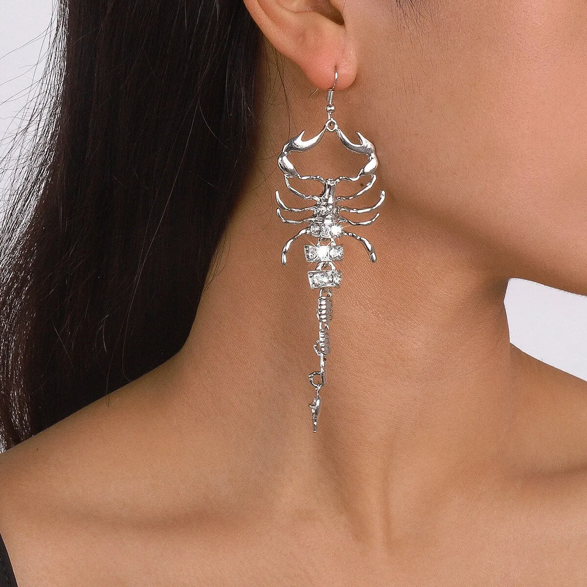 Timlee E025 New Personality Insect Scorpion Rhinestone Pendant Alloy Drop Earrings  Accessories Wholesale