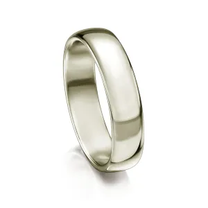 Traditional 5mm Wedding Ring in Platinum