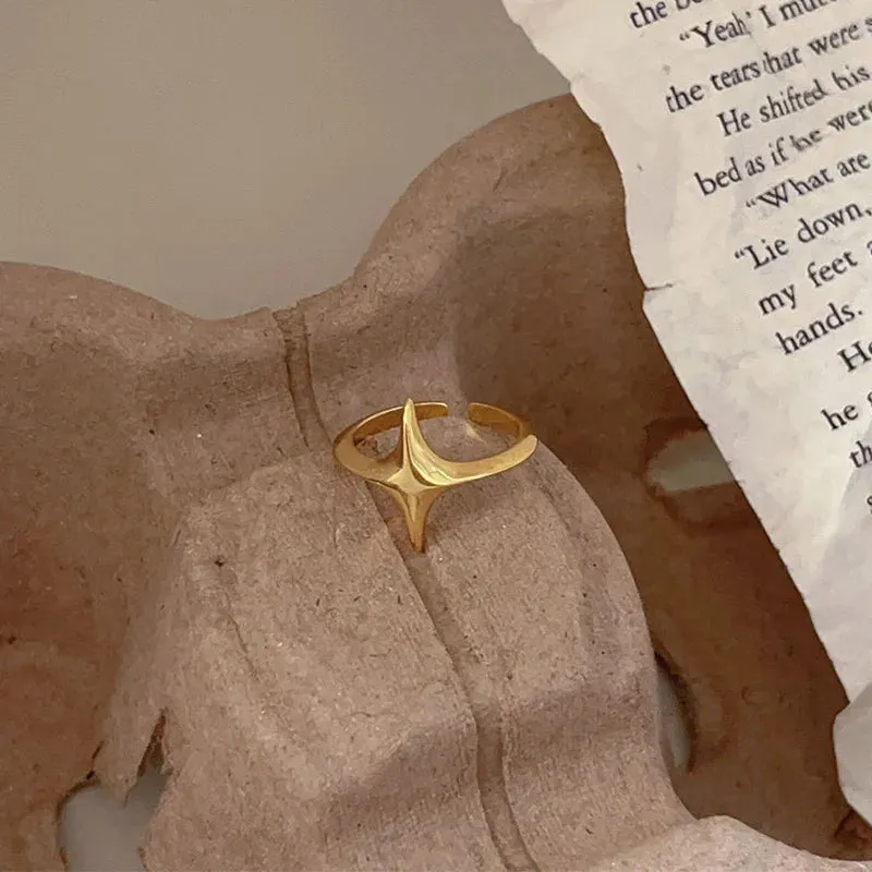 VAIGE Celestial Gold and Silver Starburst Ring