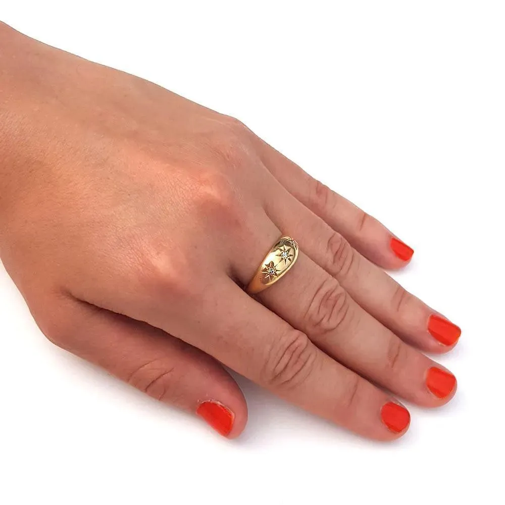 Vintage 1940s Diamond Star & 18ct Yellow Gold Gypsy Ring