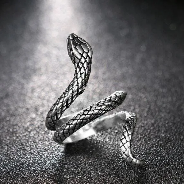 Vintage Dark Cobra Ring