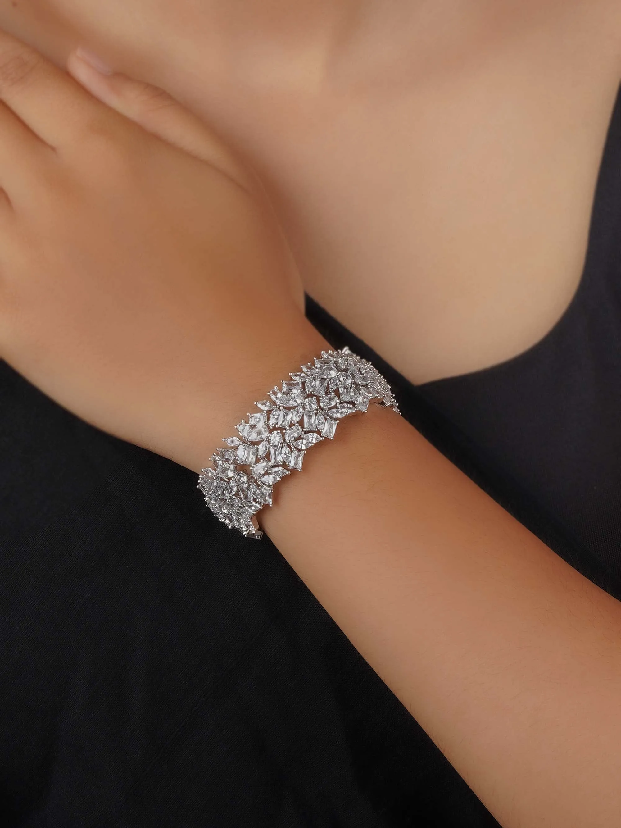 White Color Silver Plated Faux Diamond Bracelet - CZBRAC114